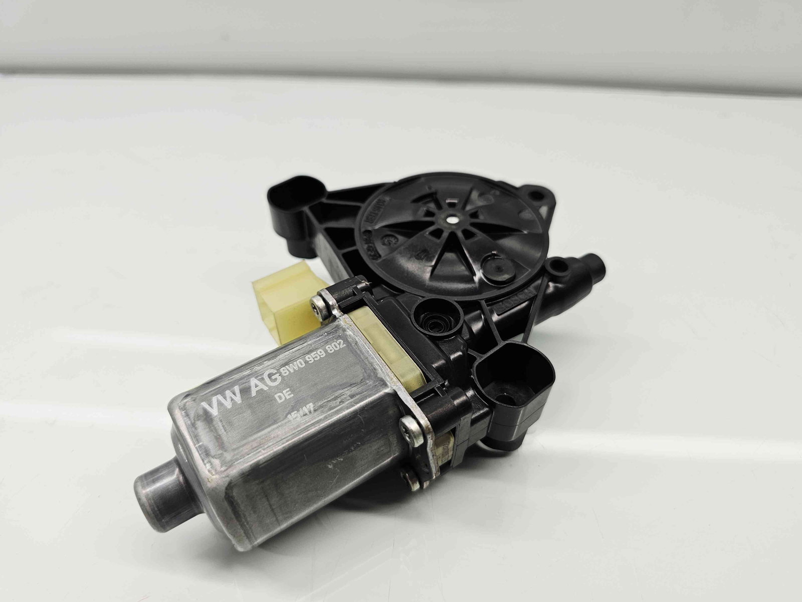 Motoras geam dreapta fata Audi A4 (8W2, B9) [Fabr 2015-2023] - imagine 4