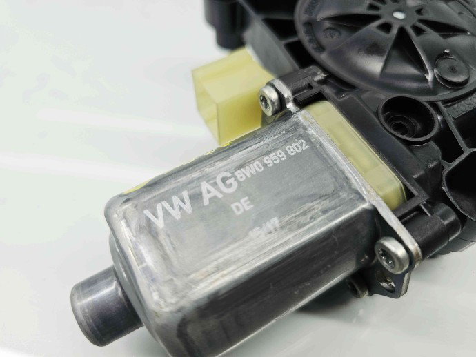 Motoras geam dreapta fata Audi A4 (8W2, B9) [Fabr 2015-2023]
