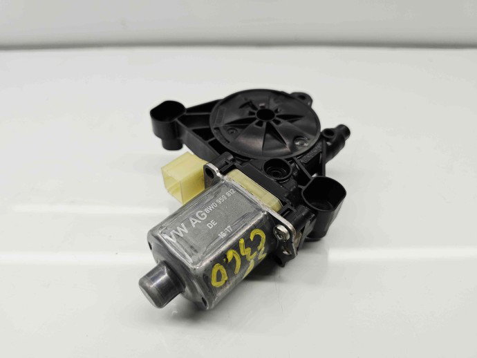 Motoras geam dreapta spate Audi A4 (8W2, B9) [Fabr 2015-2023]