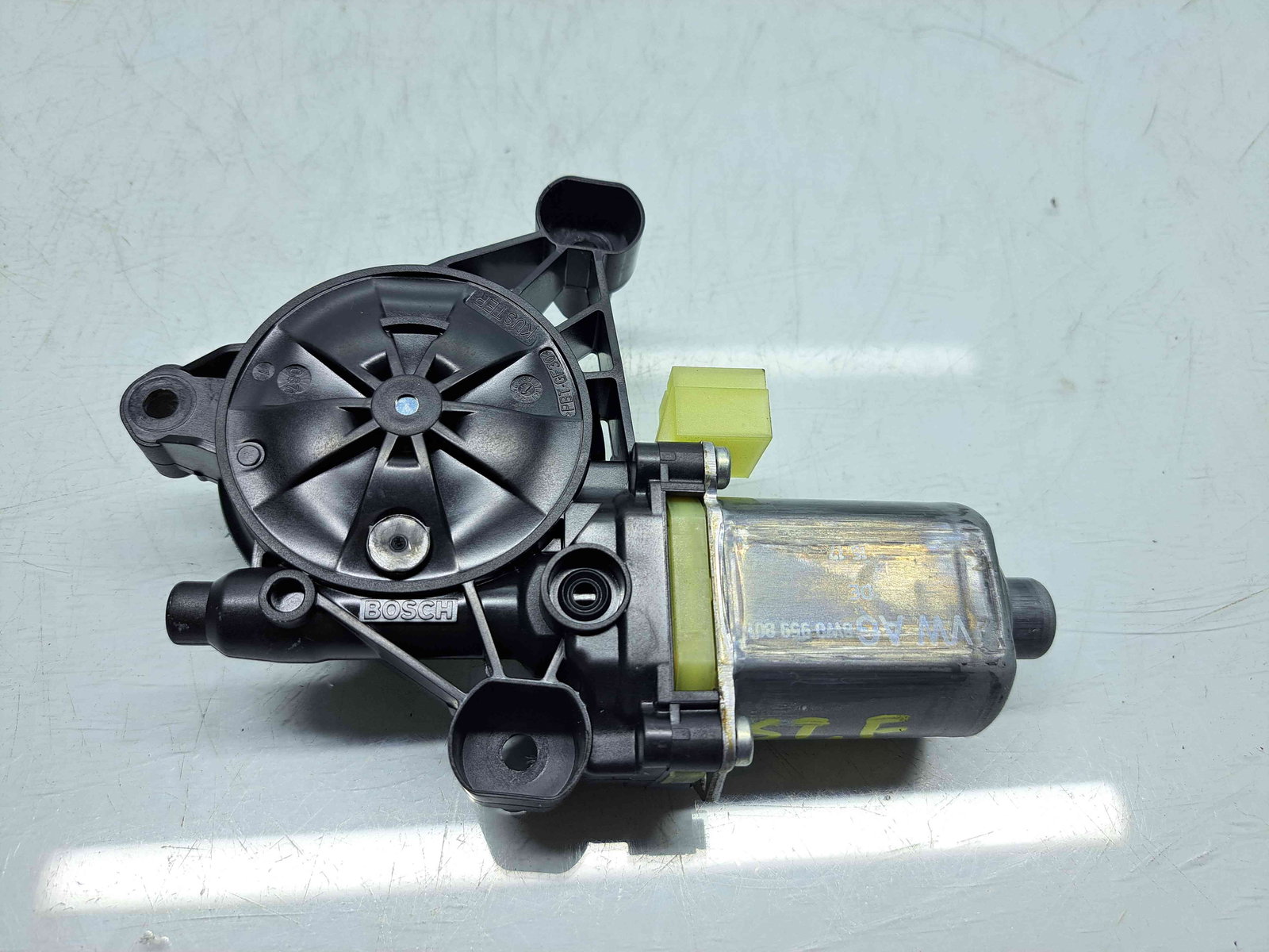 Motoras geam stanga fata Audi A4 (8W2, B9) [Fabr 2015-2023] - imagine 3