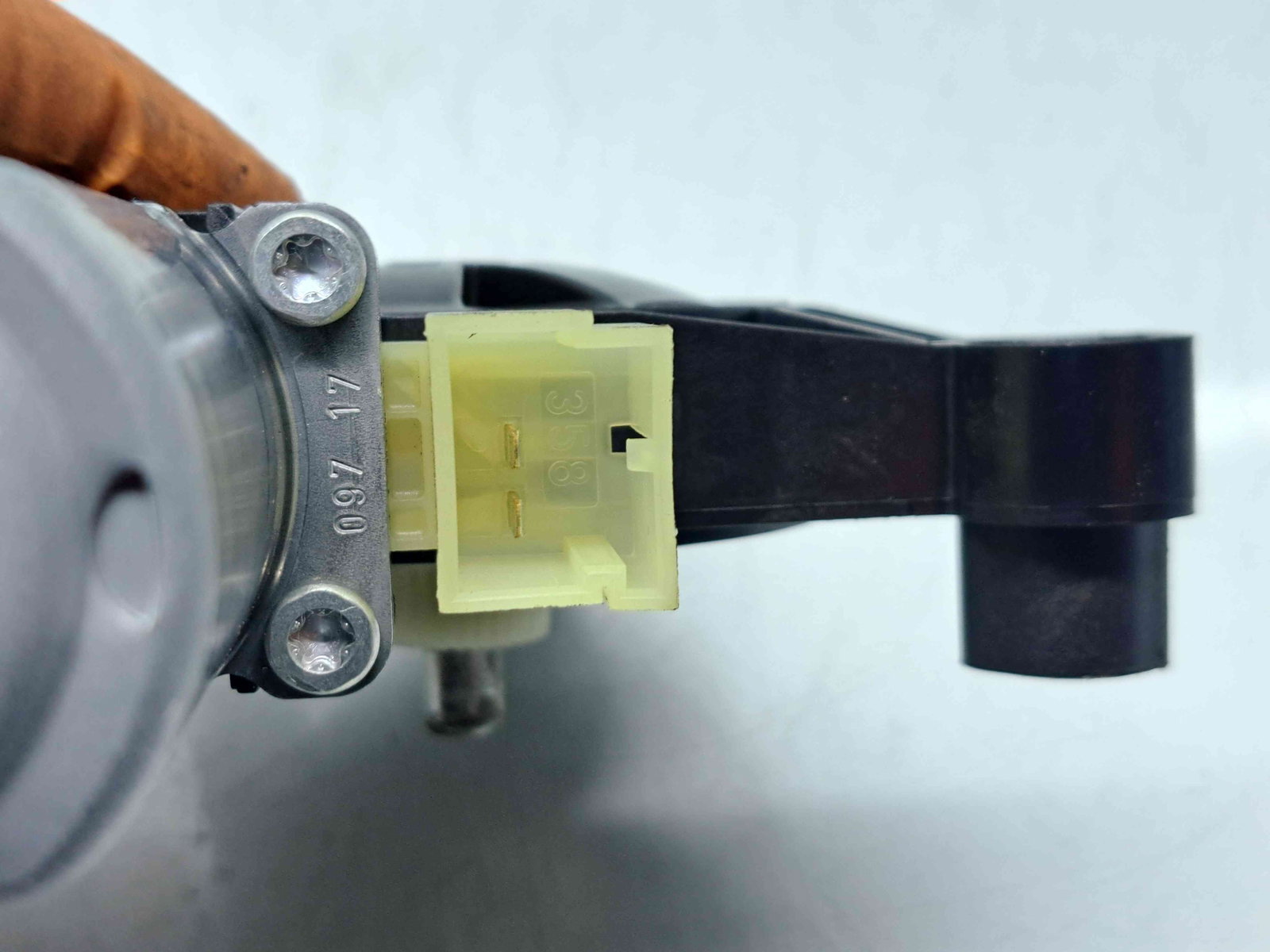 Motoras geam stanga fata Audi A4 (8W2, B9) [Fabr 2015-2023] - imagine 4