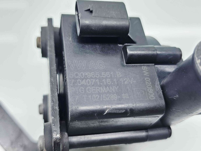 Pompa recirculare apa Audi A4 (8W2, B9) [Fabr 2015-2023] 5Q0965561B 2.0 TDI DETA 140KW / 190CP