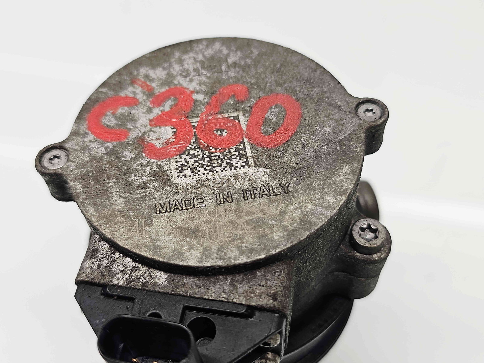 Pompa recirculare apa Audi A4 (8W2, B9) [Fabr 2015-2023] 4H0965567A 2.0 TDI DETA 140KW / 190CP - imagine 3