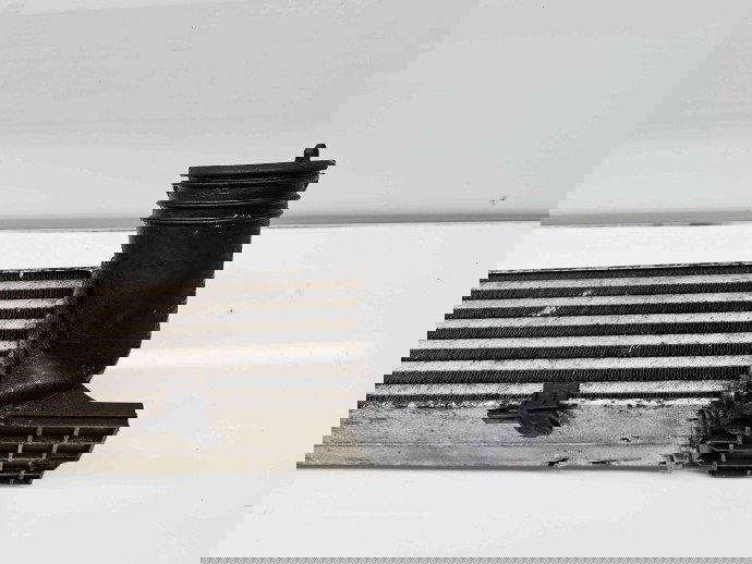 Radiator intercooler Bmw 3 (E90) [Fabr 2005-2011] OEM 2.0D N47D20 105KW / 143CP