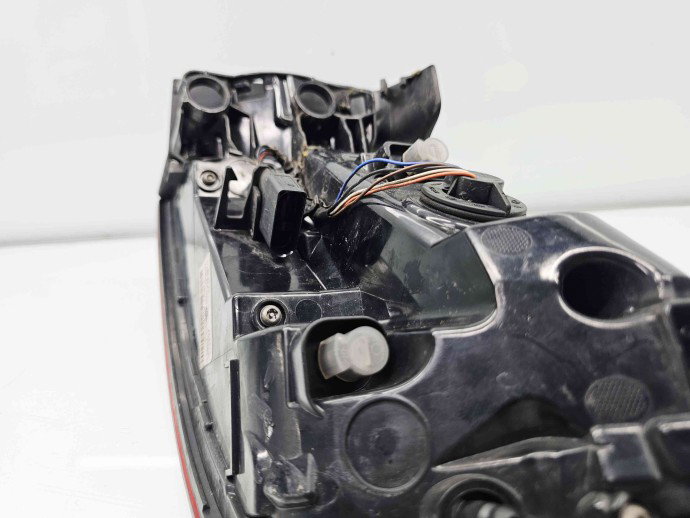  Stop aripa stanga Audi A4 (8W2, B9) [Fabr 2015-2023] 8W5945091C