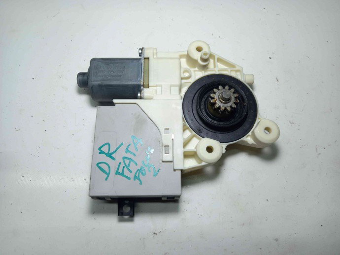 Motoras geam dreapta fata 7M5T14B533CE Ford Focus 2 1.6 2004-2012