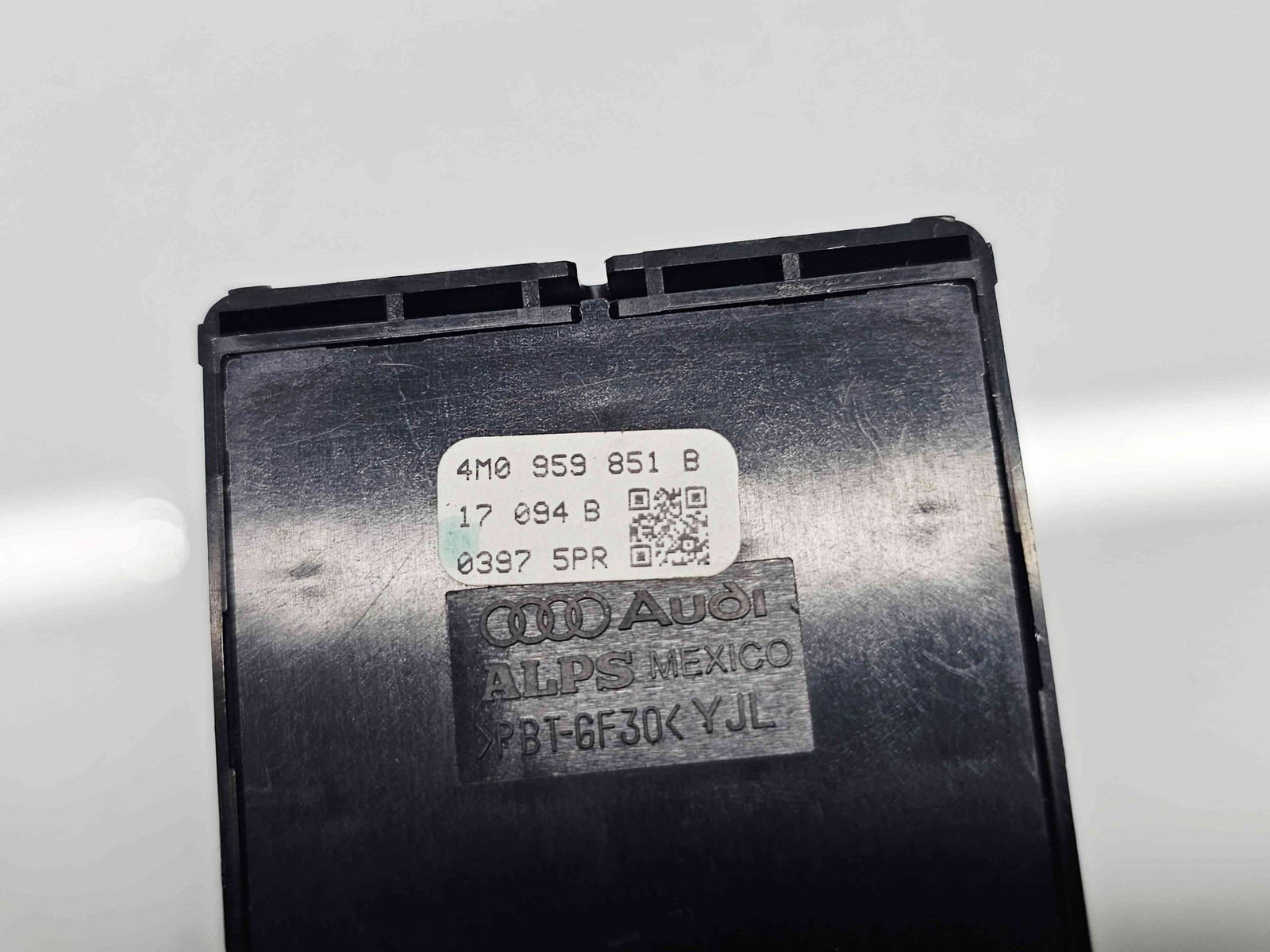 Butoane comanda geamuri sofer AUDI A5 Sportback (F5A, 9T) [Fabr 2016-prezent] 4M0959851B - imagine 4