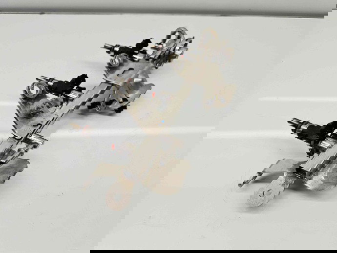 Rampa injectoare  Renault Clio 4 [Fabr 2012-prezent] 175201470R 0.9 TCe H4B408 66KW / 90CP