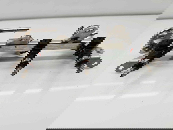 Rampa injectoare  Renault Clio 4 [Fabr 2012-prezent] 175201470R 0.9 TCe H4B408 66KW / 90CP