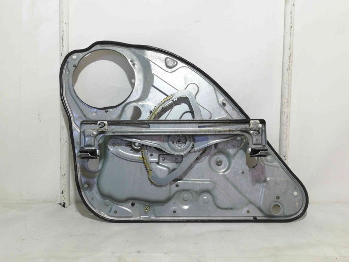 Macara geam dreapta spate 4M51A045H22A Ford Focus 2 1.6 2004-2012