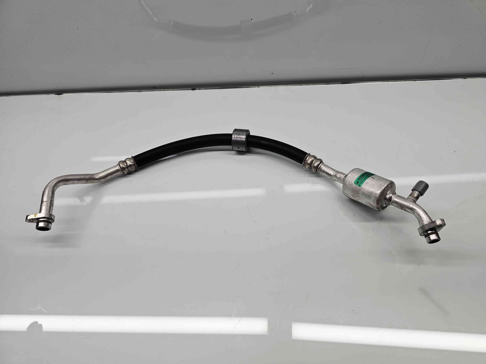 Conducta AC Dacia Logan 2 [Fabr 2012-2020] 924546917R 0.9 TCe H4B408 66KW / 90CP - imagine 1