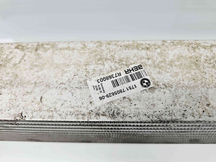 Radiator intercooler Bmw 5 (F10) [Fabr 2011-2016] 7805629 2.0 N47D20 135KW / 184CP