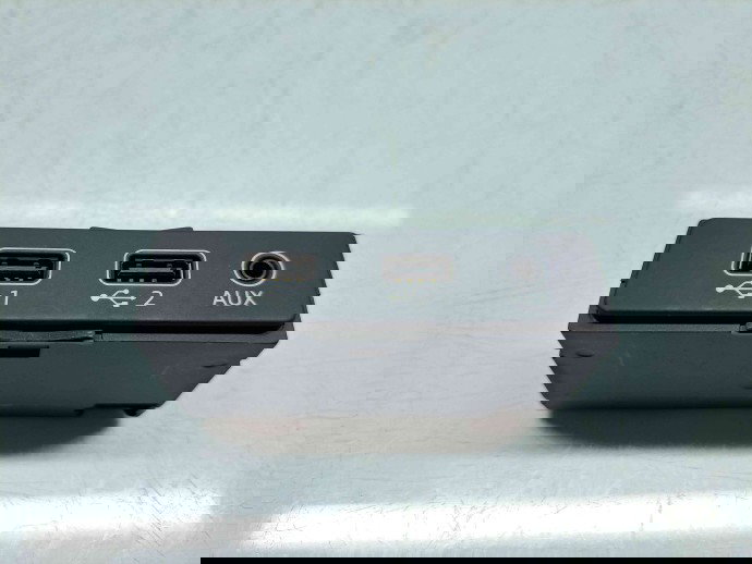  Conector auxiliar USB Audi A4 (8W2, B9) [Fabr 2015-2023] 8W0035736