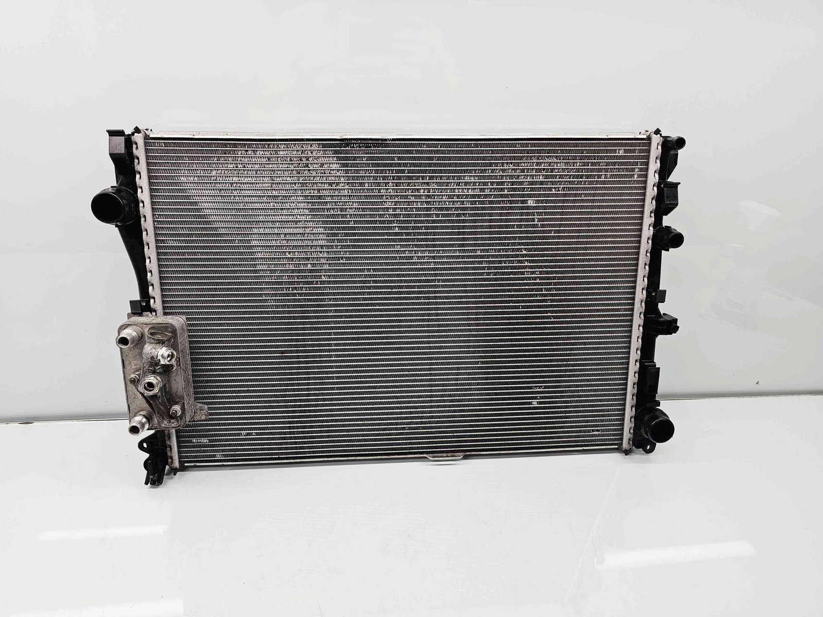 Radiator apa Mercedes Clasa C Combi (W205) [Fabr 2015-prezent] A0995007303 2.2 CDI 651921 125KW / 170CP - imagine 1