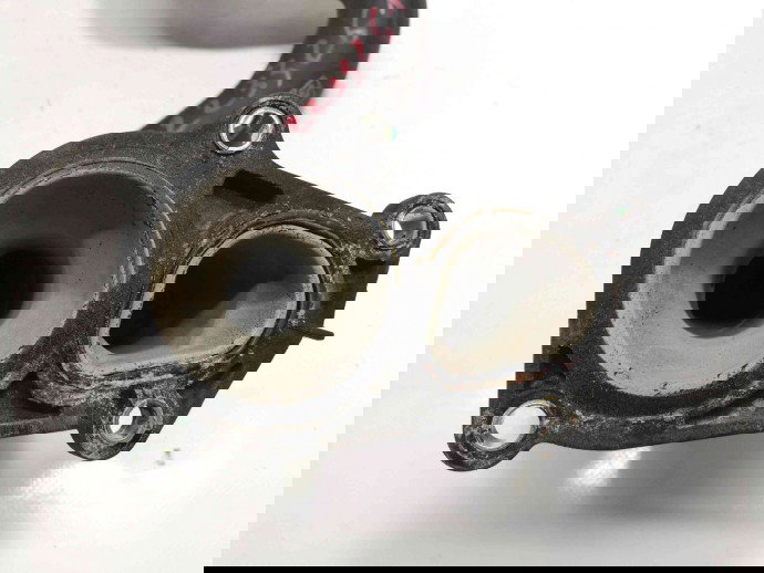 Distribuitor apa OEM Ford Focus 2 1.6 2004-2012