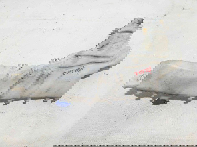 Vas lichid parbriz 4M5113K163 Ford Focus 2 1.6 2004-2012