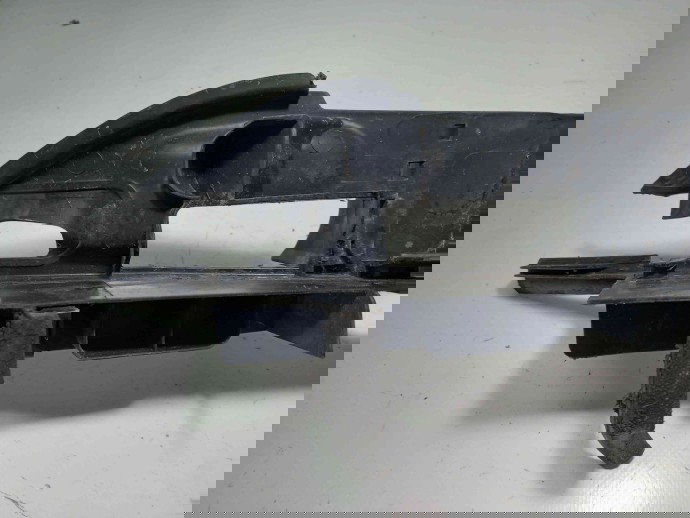 Suport aripa dreapta fata 8M51A02476A Ford Focus 2 1.6 2004-2012