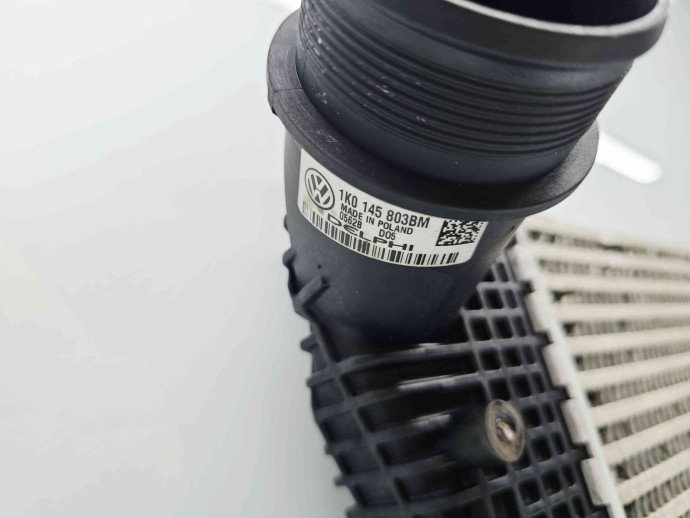 Radiator intercooler  Volkswagen Golf 6 (5K1) [Fabr 2009-2013] 1K0145803BM 2.0 TDI CFFB 103KW / 140CP