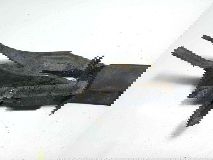 Suport aripa stanga fata 8M51A02477A Ford Focus 2 1.6 2004-2012