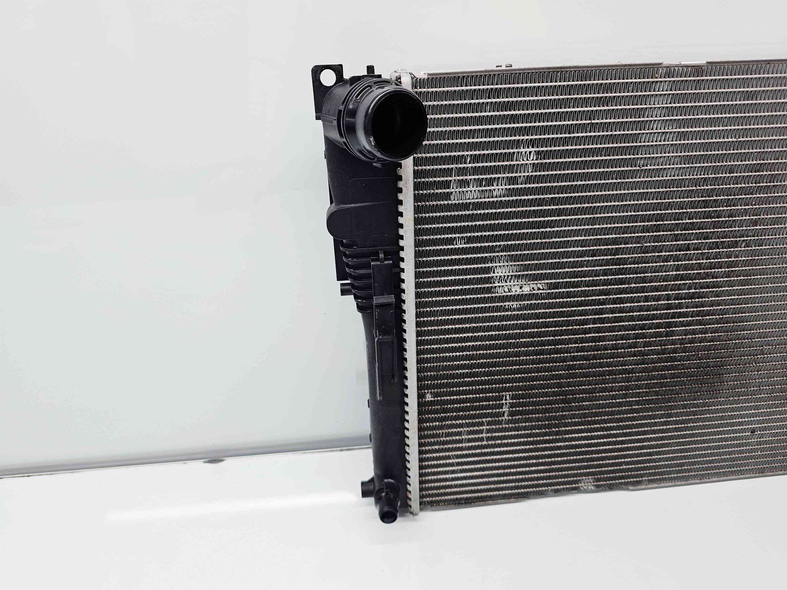 Radiator apa Bmw 1 (F20, F21) [Fabr 2011-2017] 7600516 2.0 N47D20 135KW / 184CP - imagine 4