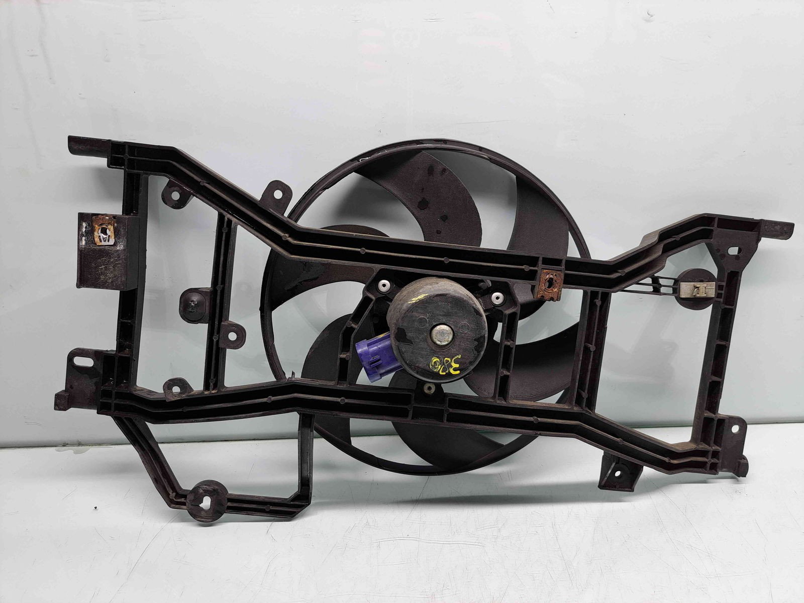 Electroventilator Dacia Logan 2 [Fabr 2012-2020] 214810048R 1.5 DCI K9K626 66KW / 90CP - imagine 1