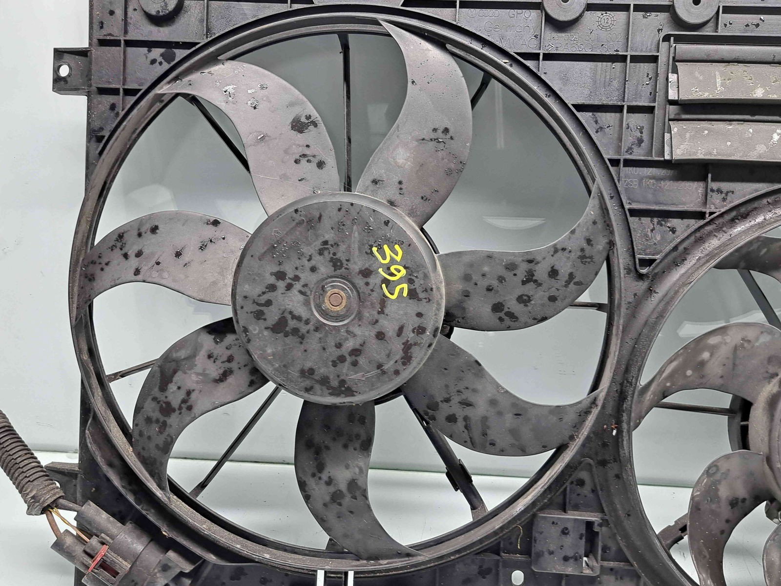 Electroventilator AUDI A3 (8P1) [Fabr 2003-2012] 1K0121207BC 2.0 TDI CFGB 125KW / 170CP - imagine 4