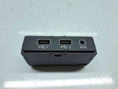  Conector auxiliar USB  AUDI A5 Sportback (F5A, 9T) [Fabr 2016-prezent] 8W0035736