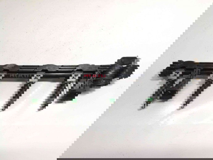 Rampa injectoare 5M5G-9H487-BA Ford Focus 2 1.6 2004-2012