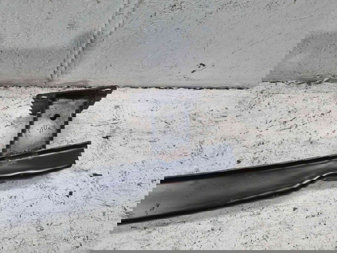 Armatura bara spate Volkswagen Touran (1T1, 1T2) [Fabr 2003-2010] Facelift