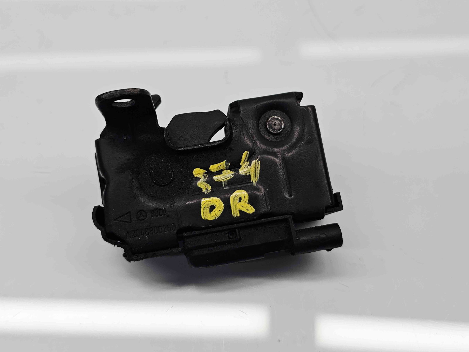 Broasca capota Mercedes Clasa C Combi (W205) [Fabr 2015-prezent] - imagine 1