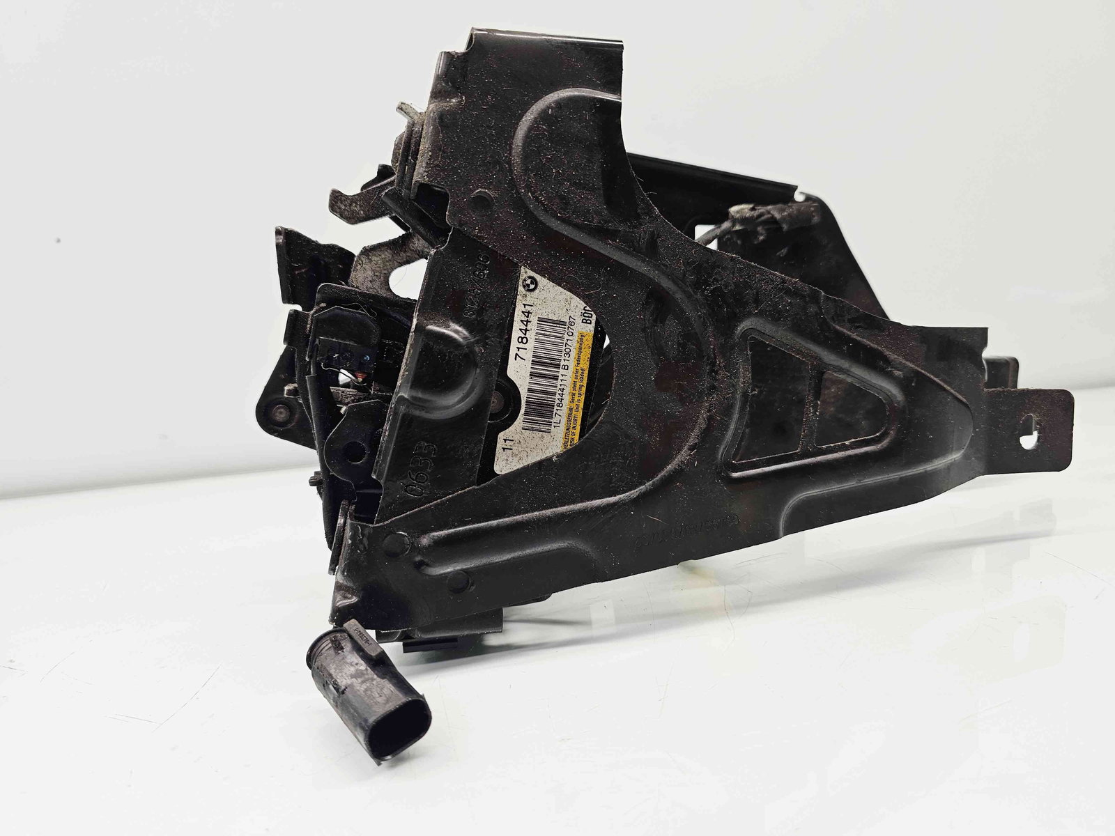 Broasca capota Bmw 5 (F10) [Fabr 2011-2016] - imagine 6