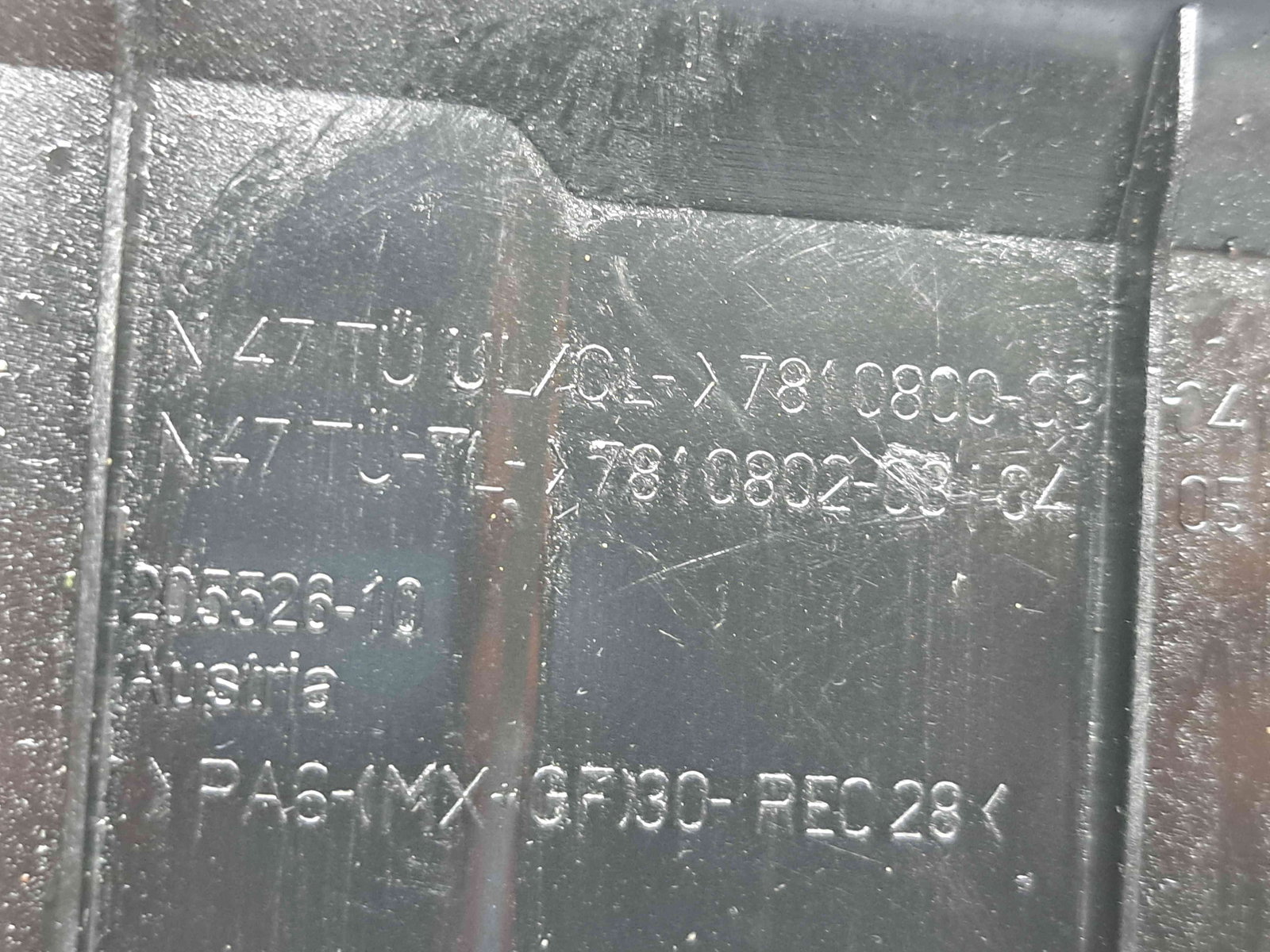 Capac motor Bmw 3 (F30) [Fabr 2012-2017] 7810802-03 2.0 N47D20 135KW / 184CP - imagine 3