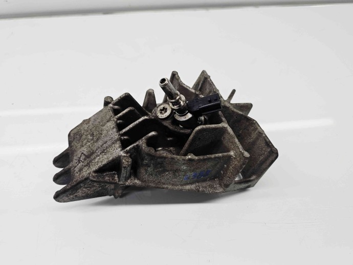 Injector Adblue Nissan Qashqai Facelift (2) [Fabr 2009-2013] 8200771226 1.5 DCI K9K430 81KW / 110CP