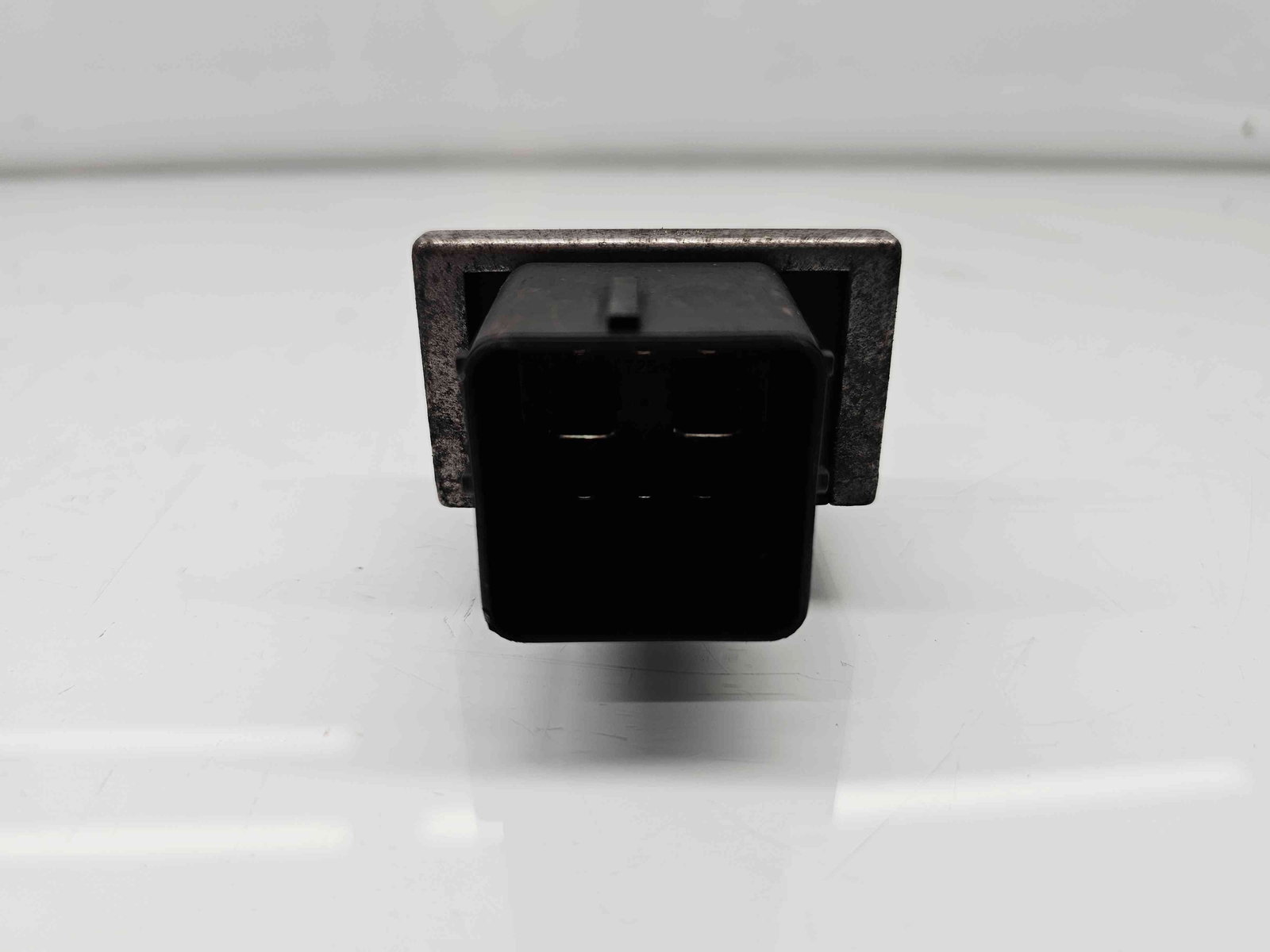 Releu NissanQashqai Facelift (2) [Fabr 2009-2013] 8200859243 - imagine 2