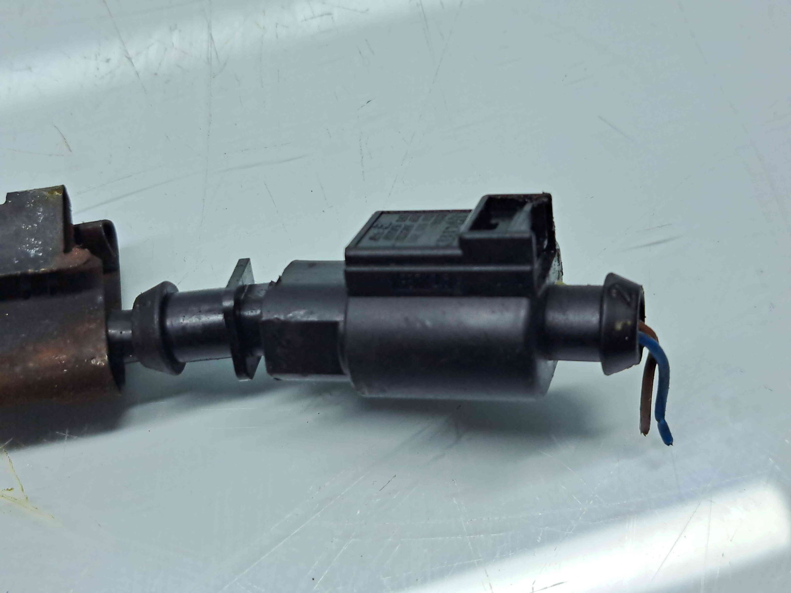 Senzor temperatura Audi A3 (8P1) [Fabr 2003-2012] 03L906088BD - imagine 4