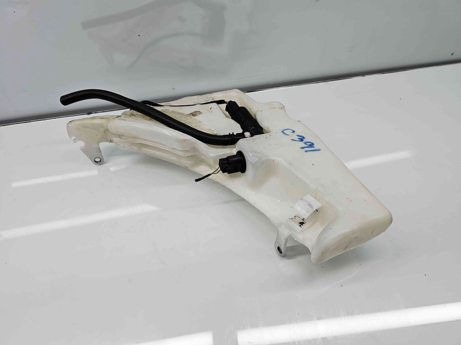 Vas lichid parbriz Audi A4 (8K5, B8) Avant [Fabr 2008-2015] 8T0955453C - imagine 1