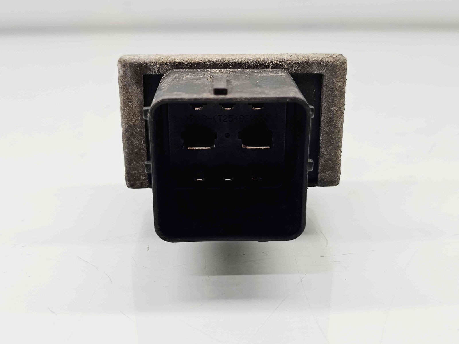 Releu Dacia Logan 2 [Fabr 2012-2020] 110678071R - imagine 4