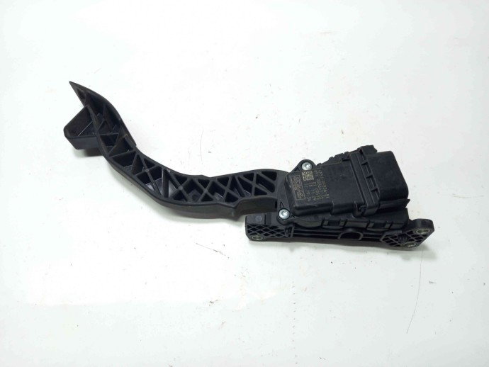 Pedala acceleratie 4M51-9F836-BK Ford Focus 2 1.6 2004-2012