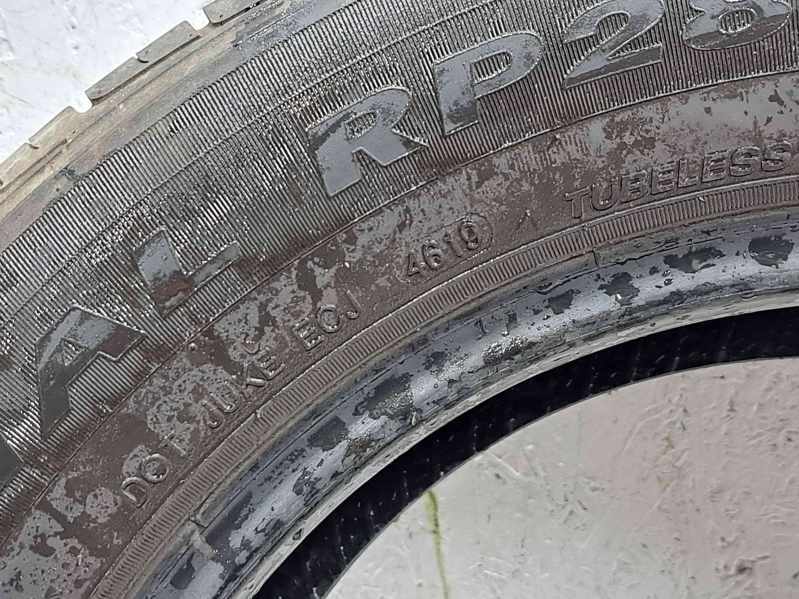 Anvelopa M+S Bmw 3 (E90) [Fabr 2005-2011] - imagine 4