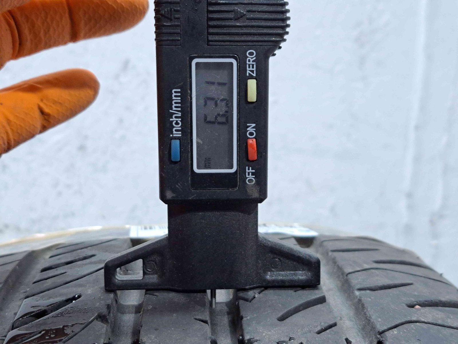 Anvelopa M+S Bmw 3 (E90) [Fabr 2005-2011] - imagine 7