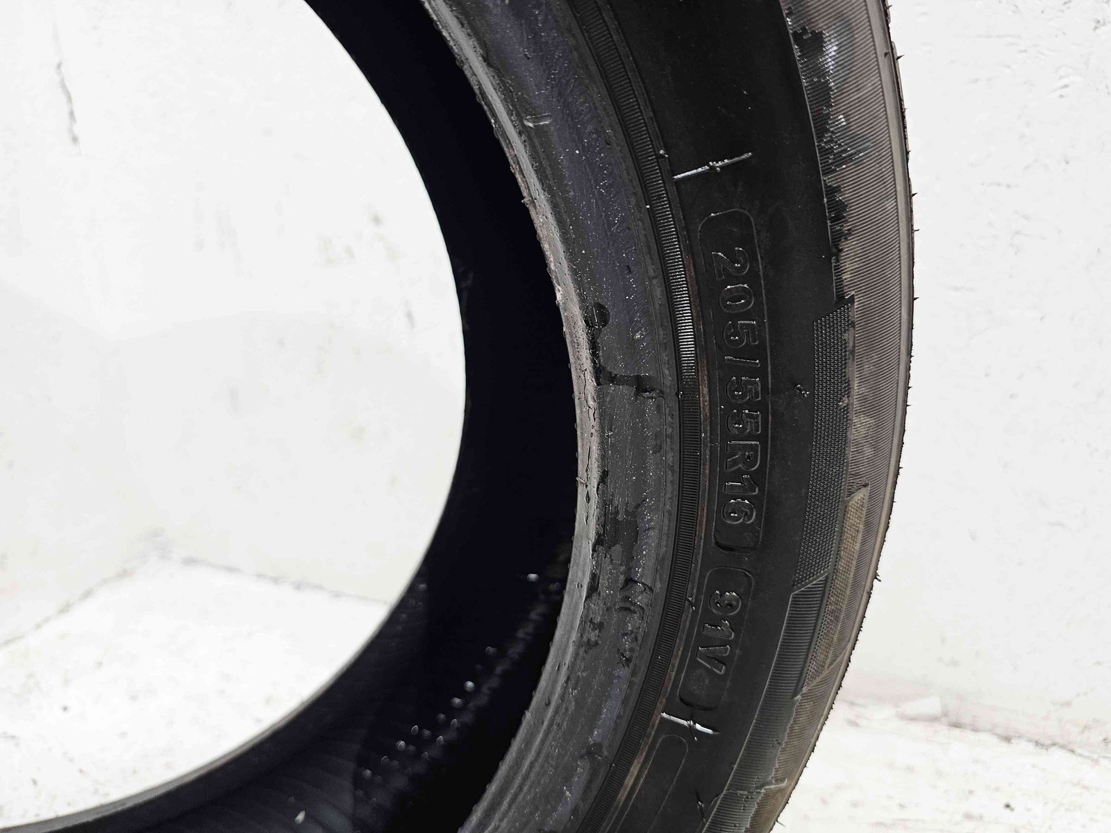 Anvelopa Vara Audi A4 (8W2, B9) [Fabr 2015-2023] - imagine 2