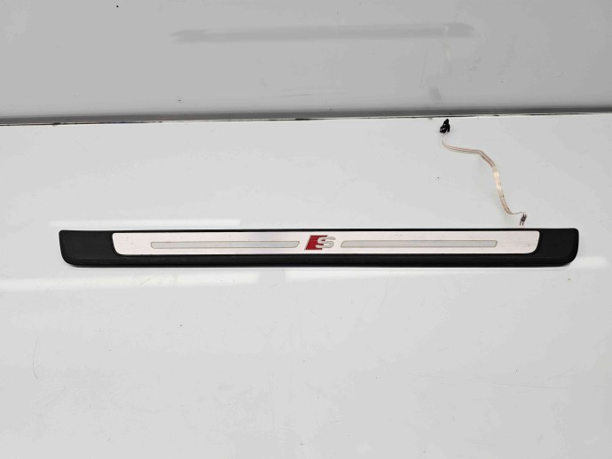 Ornament prag dreapta fata Audi A4 (8W2, B9) [Fabr 2015-2023]