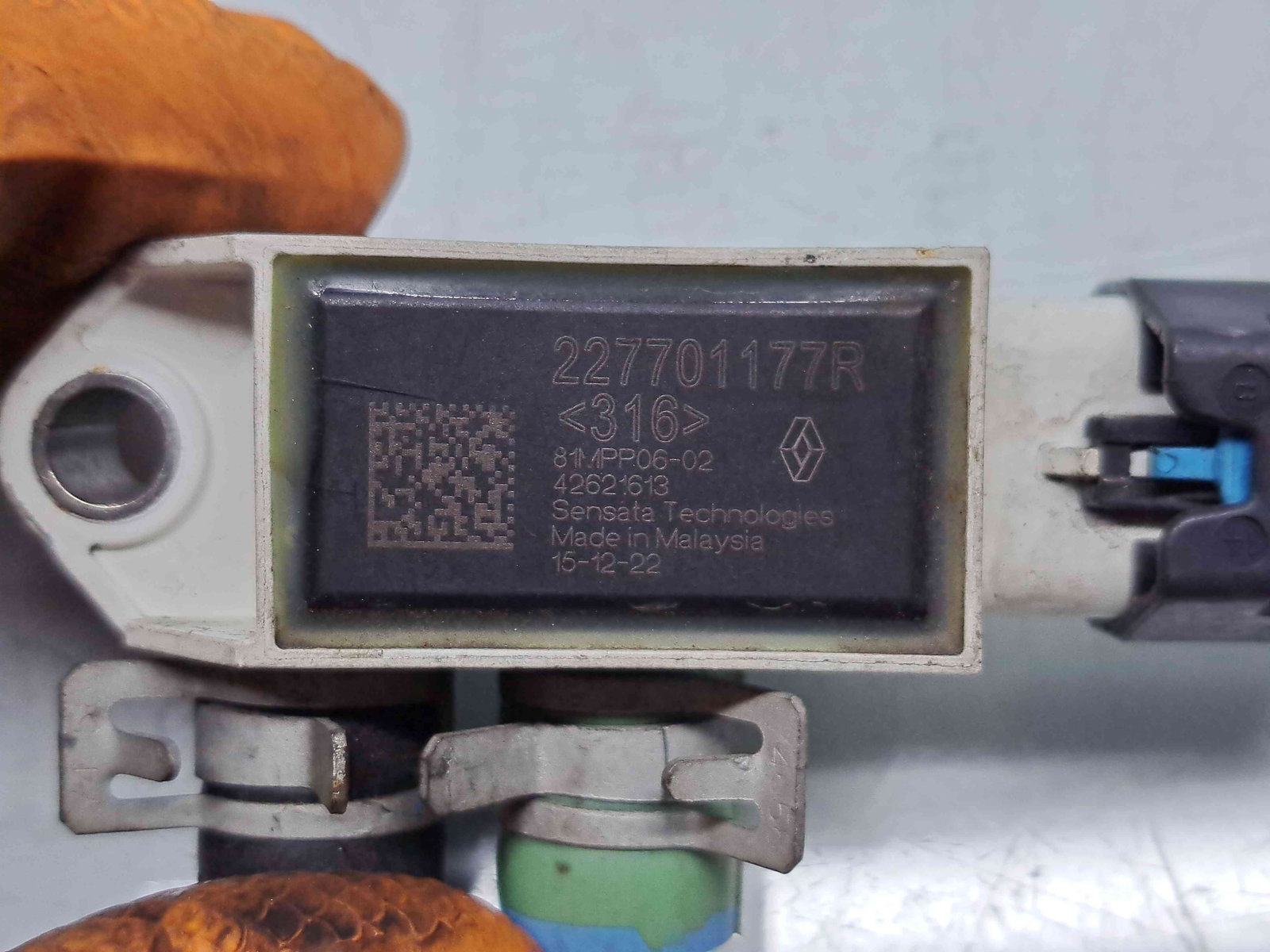 Senzor presiune Dacia Sandero 2 [Fabr 2012-prezent] 227701177R - imagine 2