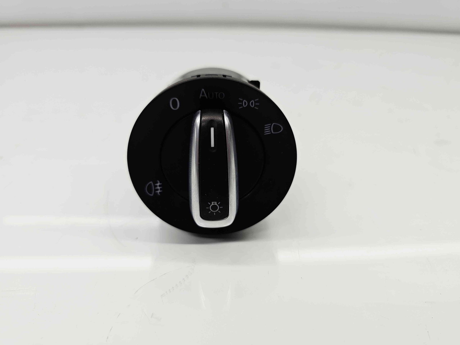 Bloc lumini Volkswagen Golf 6 (5K1) [Fabr 2009-2013] 3C8941431