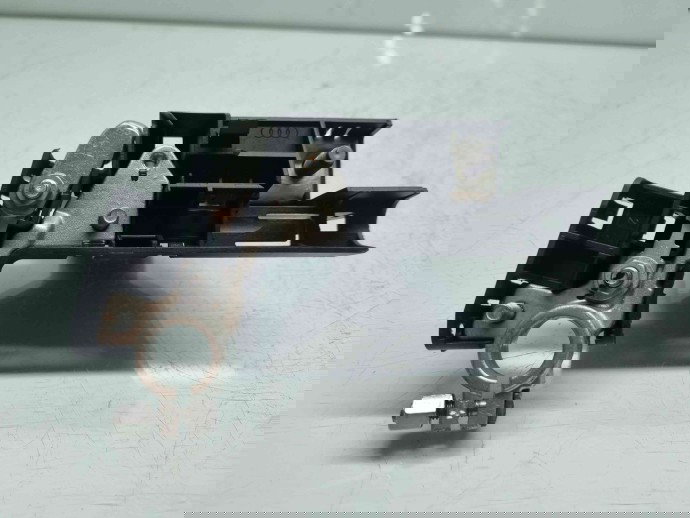  Borna baterie (+) cu capsa AudiA1 Sportback (8XF) [Fabr 2011-2018] 8X0915459 