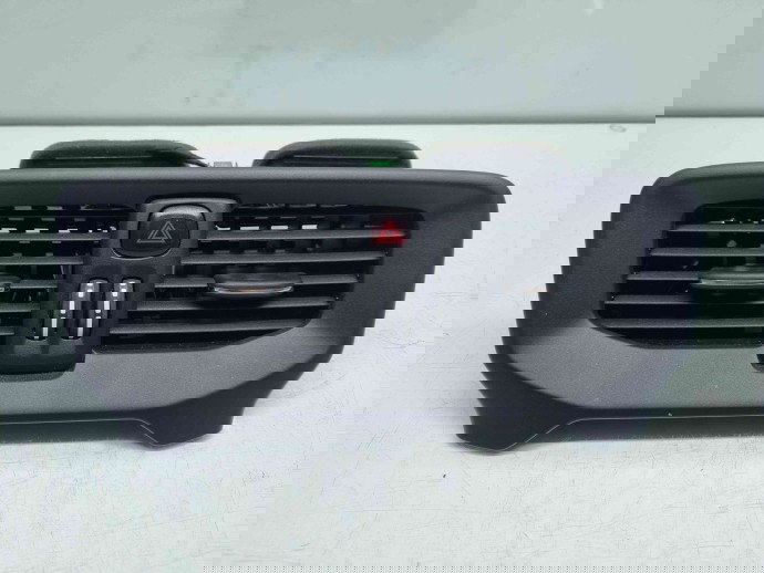  Grila aerisire centrala Volvo V40 II Rdesign [Fabr 2013-2019] OEM