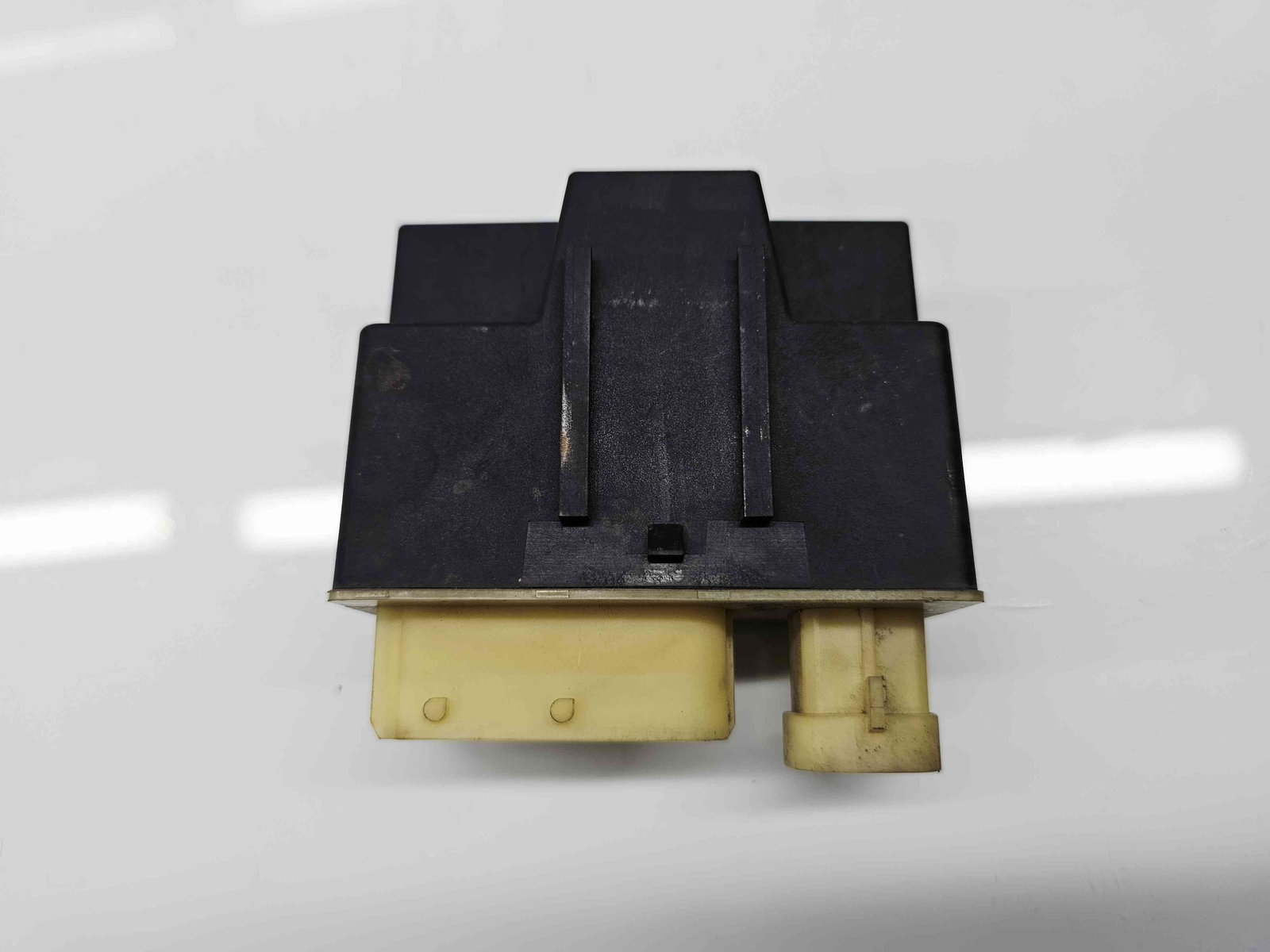 Releu Peugeot308 (II) [Fabr 2013-2020] 9662570880 - imagine 4