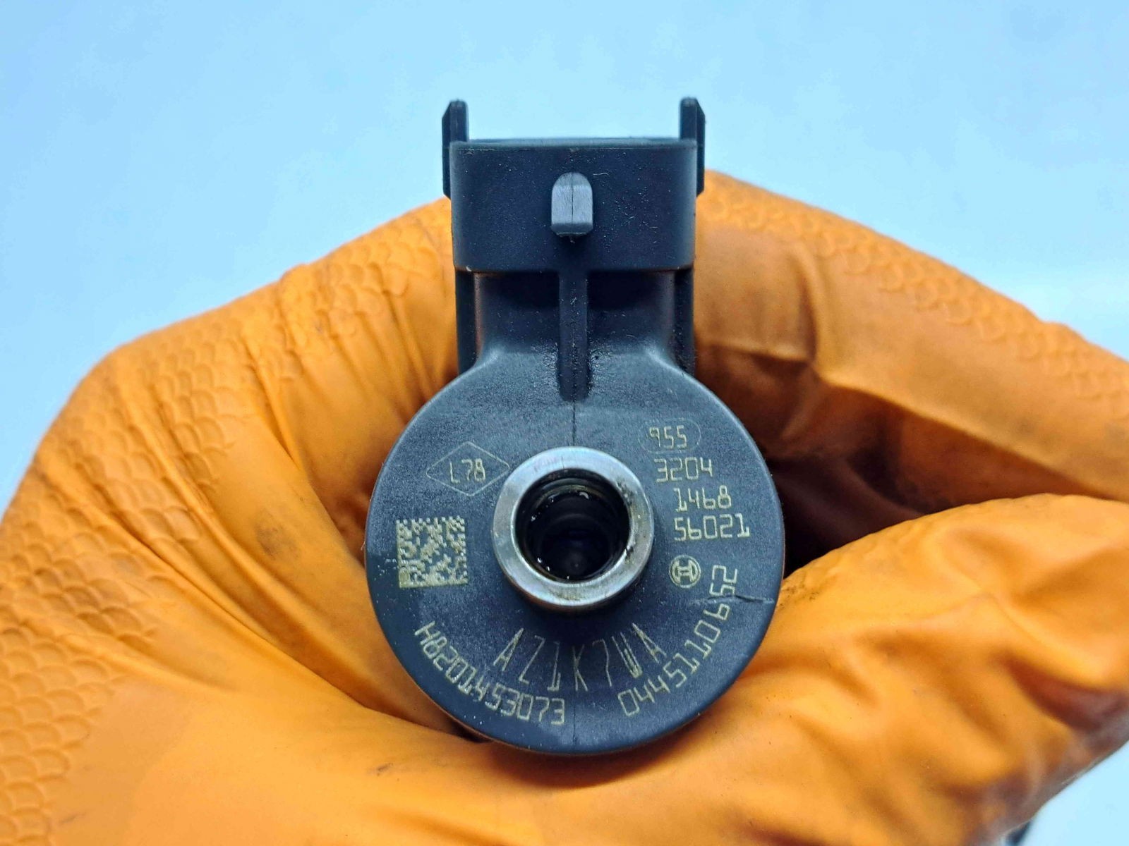 Injector Renault Clio 4 [Fabr 2012-prezent] H8201453073 1.5 DCI K9K626 66KW / 90CP - imagine 2