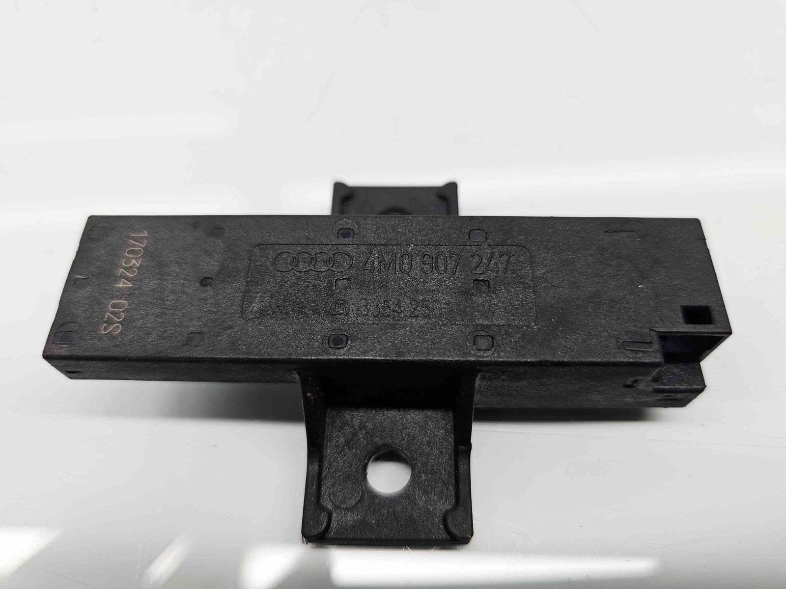 Modul control Keyless Entry AUDI A5 Sportback (F5A, 9T) [Fabr 2016-prezent] 4M0907247 - imagine 6