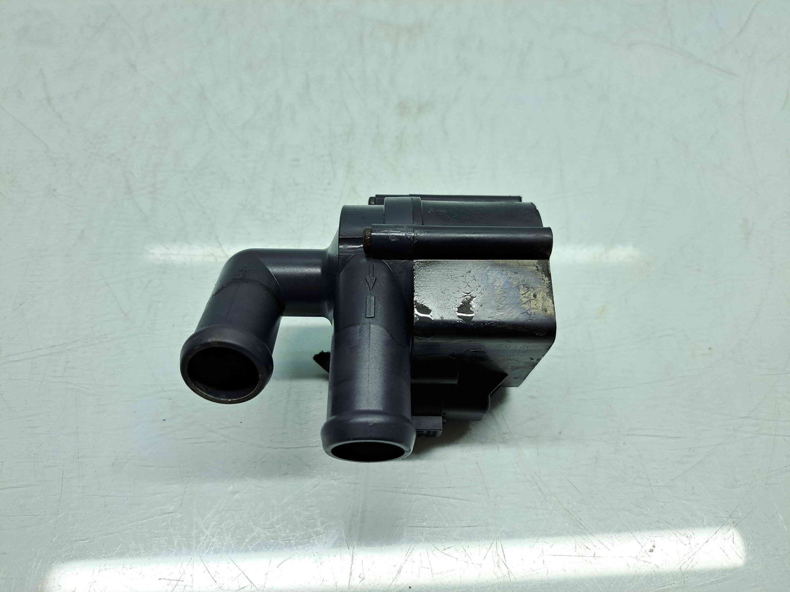 Pompa recirculare apa Skoda Octavia 2 (1Z3) [Fabr 2004-2013] 5N0965561 2.0 TDI CFFB 103KW / 140CP - imagine 1